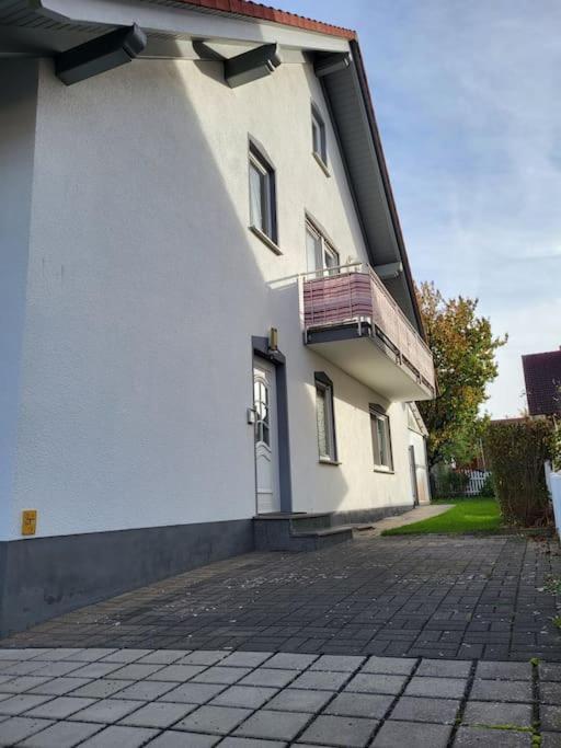Schoene Wohnung Mit Eigenem Eingang Und Parkplatz Fulda Exteriör bild