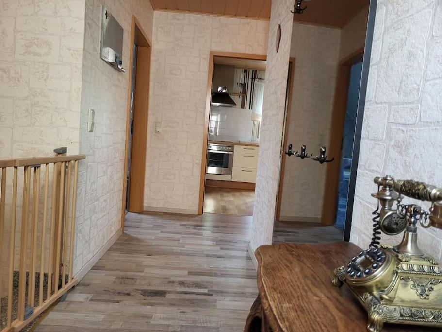 Schoene Wohnung Mit Eigenem Eingang Und Parkplatz Fulda Exteriör bild